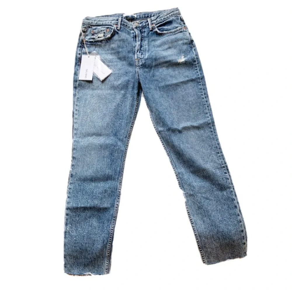 NWT GRLFRND karolina distressed skinny jean 30